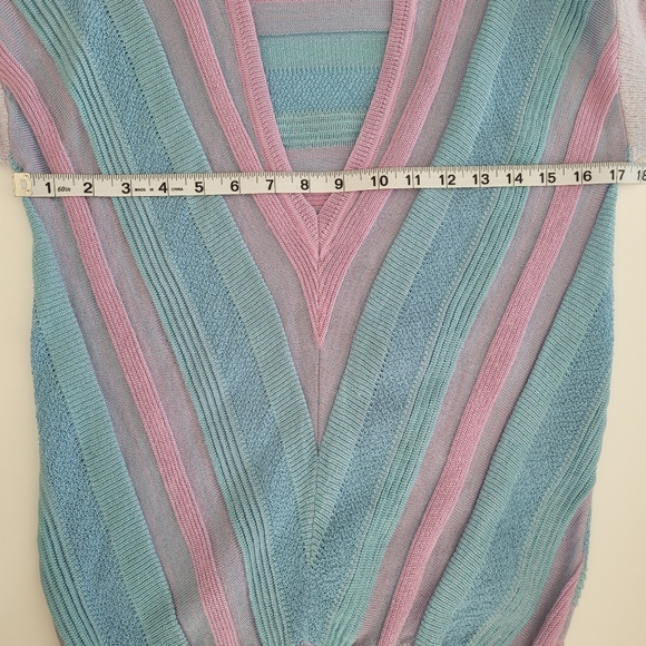 Tularosa Kinsley  XS Sweater pastel colors - Picture 5 of 9
